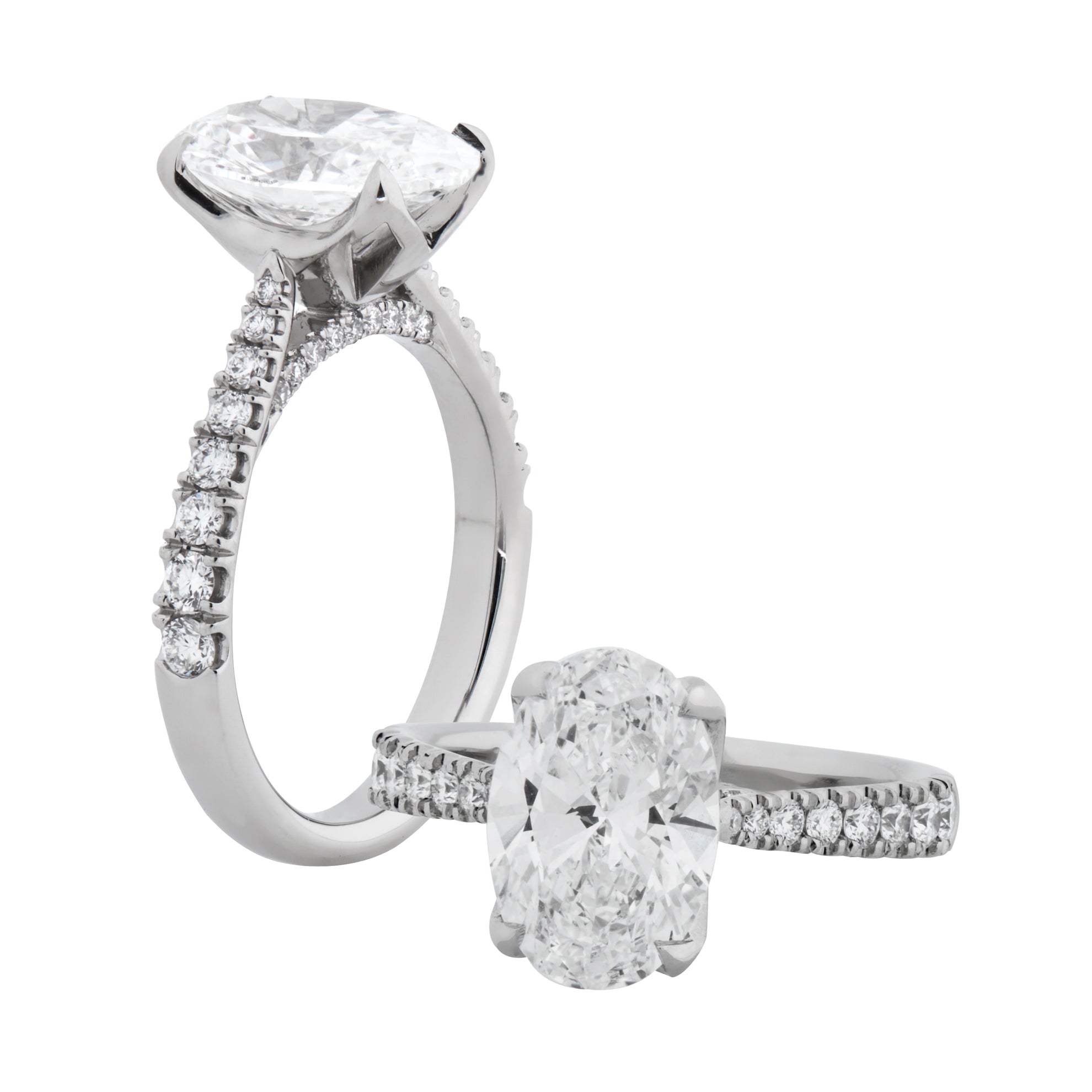 Oval Lab Diamond Engagement Rings