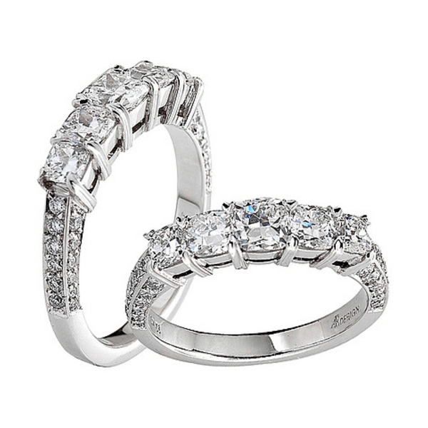 The Lumière Cushion Ring - Natural Mined Diamond