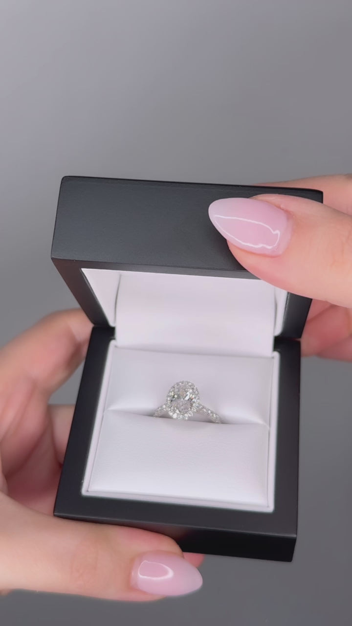 Grace - 1.5CT Oval Lab Diamond